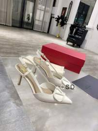 Picture of Valentino Shoes _SKUValentinosz35-417CSD091220363